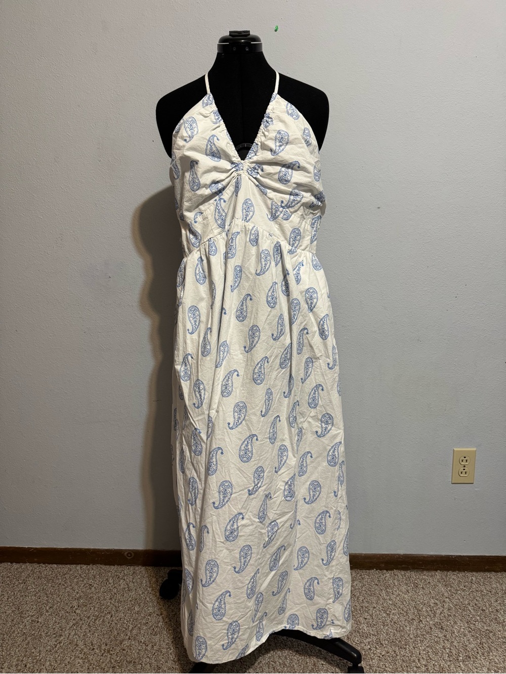 Universal Thread Blue Paisley Halter Maxi Dress XXL Cotton Boho Pockets Summer